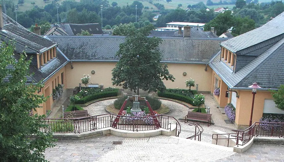 Vue à Vallée de l'Ernz (7601) pour votre Entreprise de Débouchage